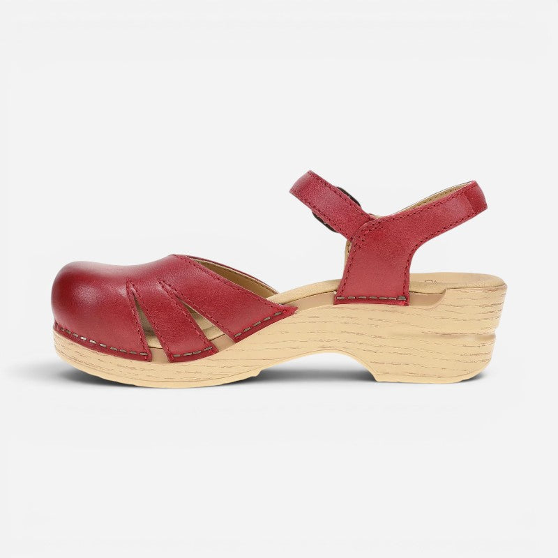 Margreta Red