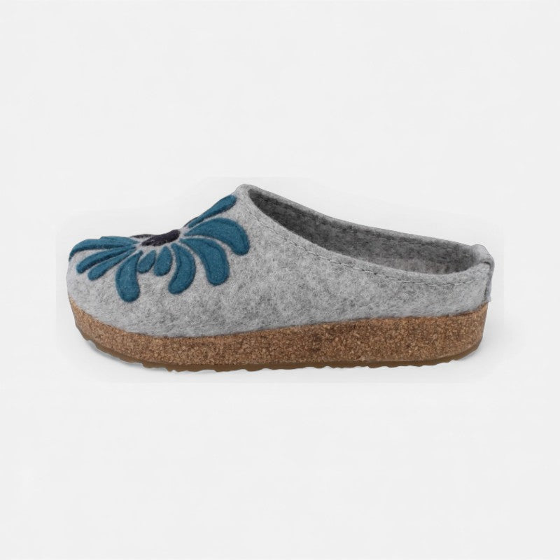 Blooming Silver Grey