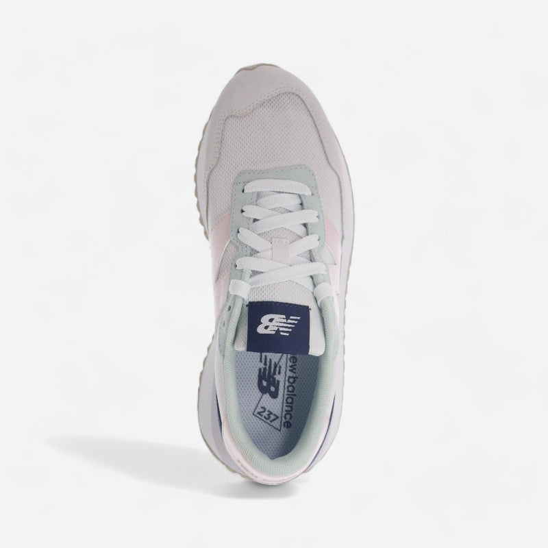 Women's 237 Reflection