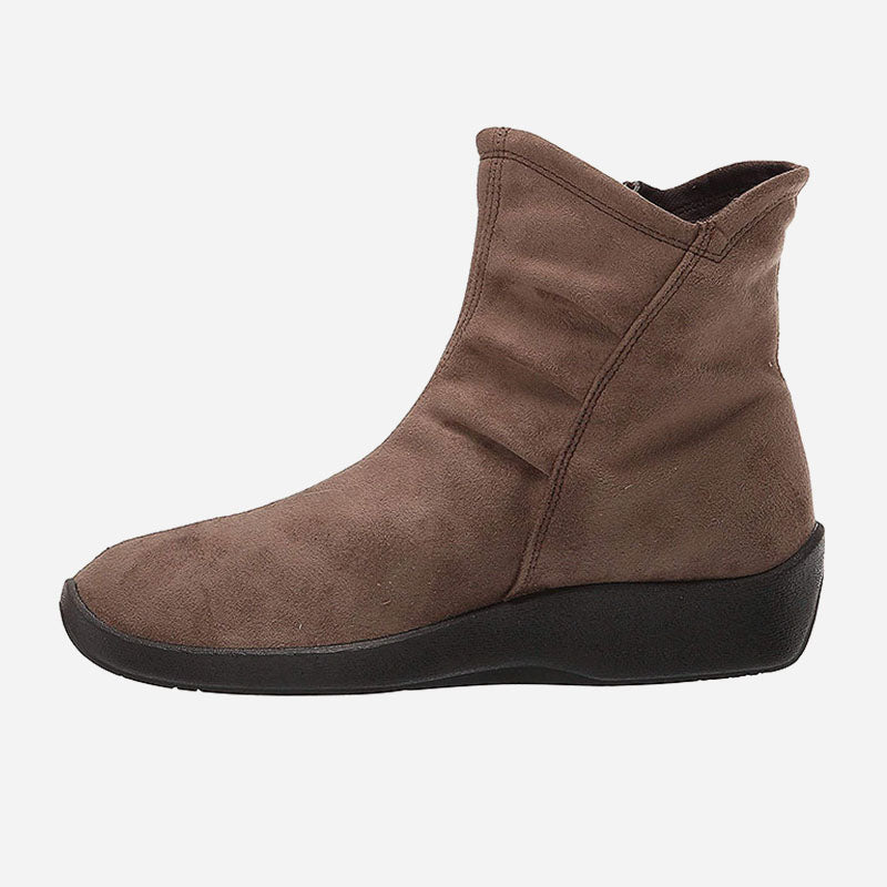 L19 Olive Suede