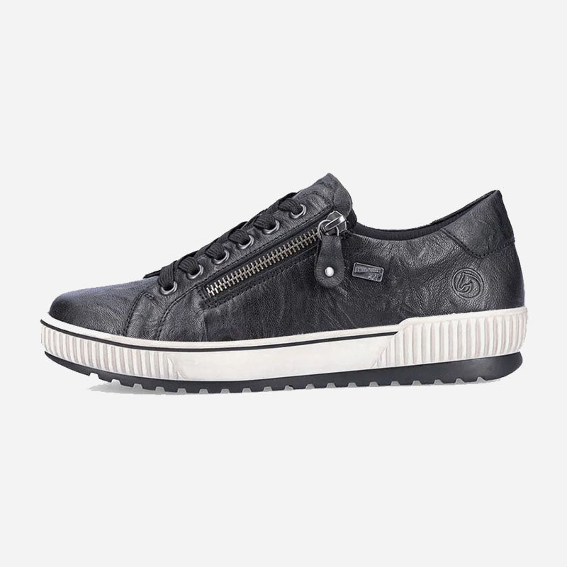Maditta 00 Black/Black